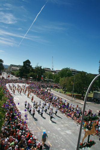 Shot of the Pageant from a balcony